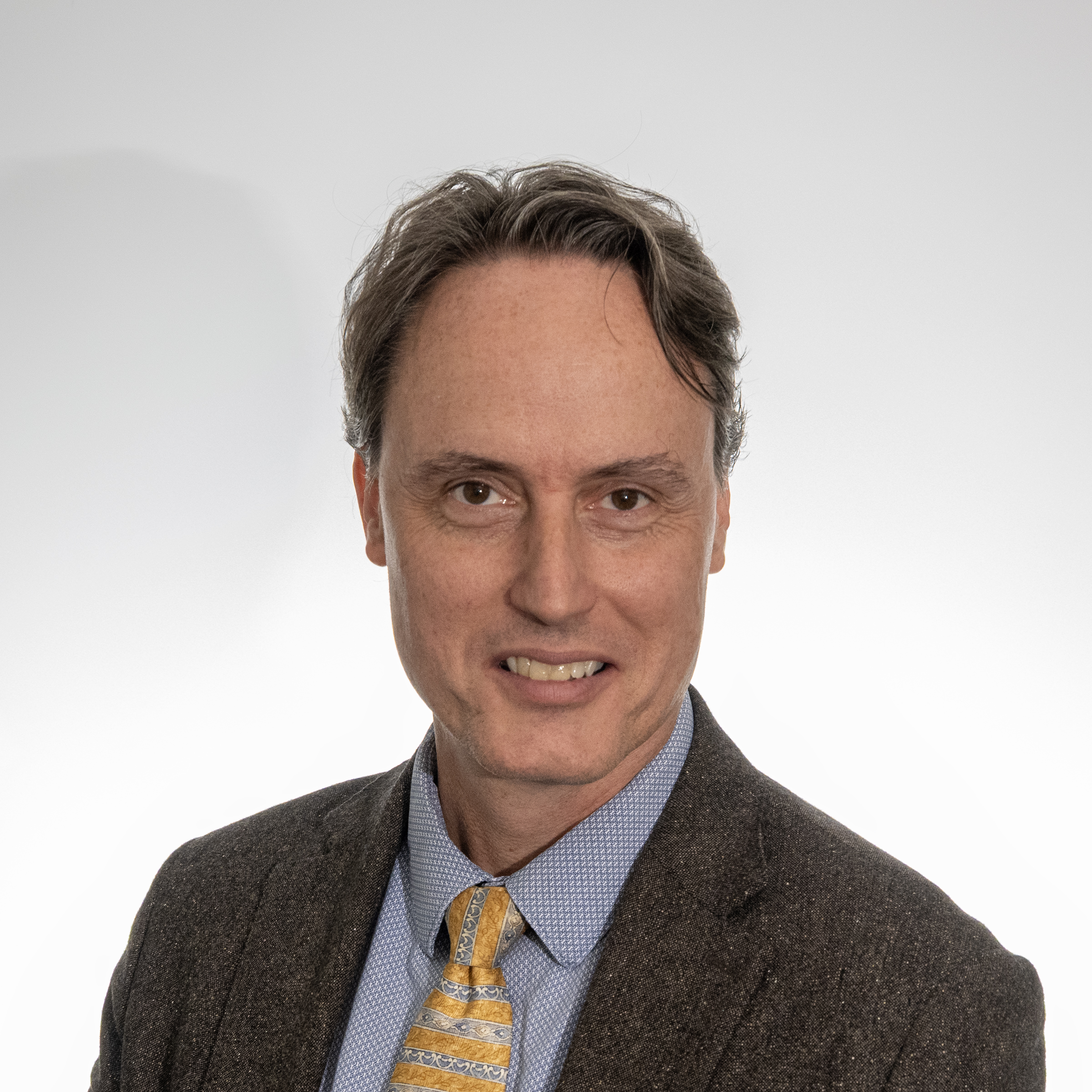 Michael Lofts headshot